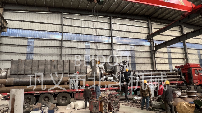 環保型核桃殼伟德线上平台官网下载裝車發往雲南