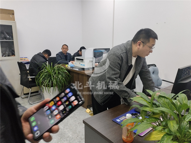 河北客戶考察酒糟伟德线上平台官网下载的深刻體驗
