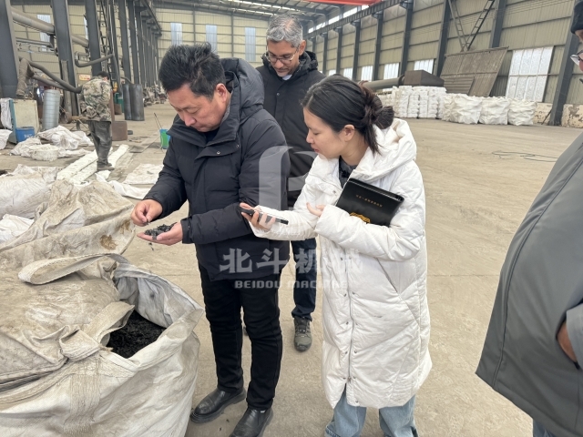 玻利維亞客戶深入考察：紡織品廢料伟德线上平台官网下载展實力